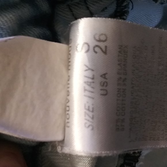 Machine Pour Neuf Mode shorts. - Picture 11 of 12